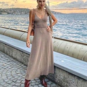 ZARA OPEN BACK TAUPE DRESS S